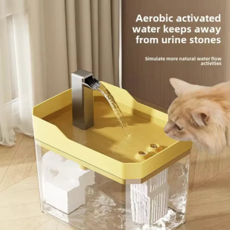 Fuente de agua para gatos vista lateral